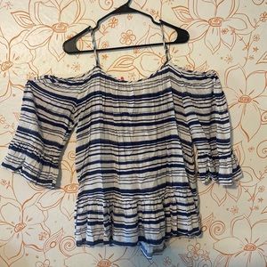 Cold shoulder long sleeve top